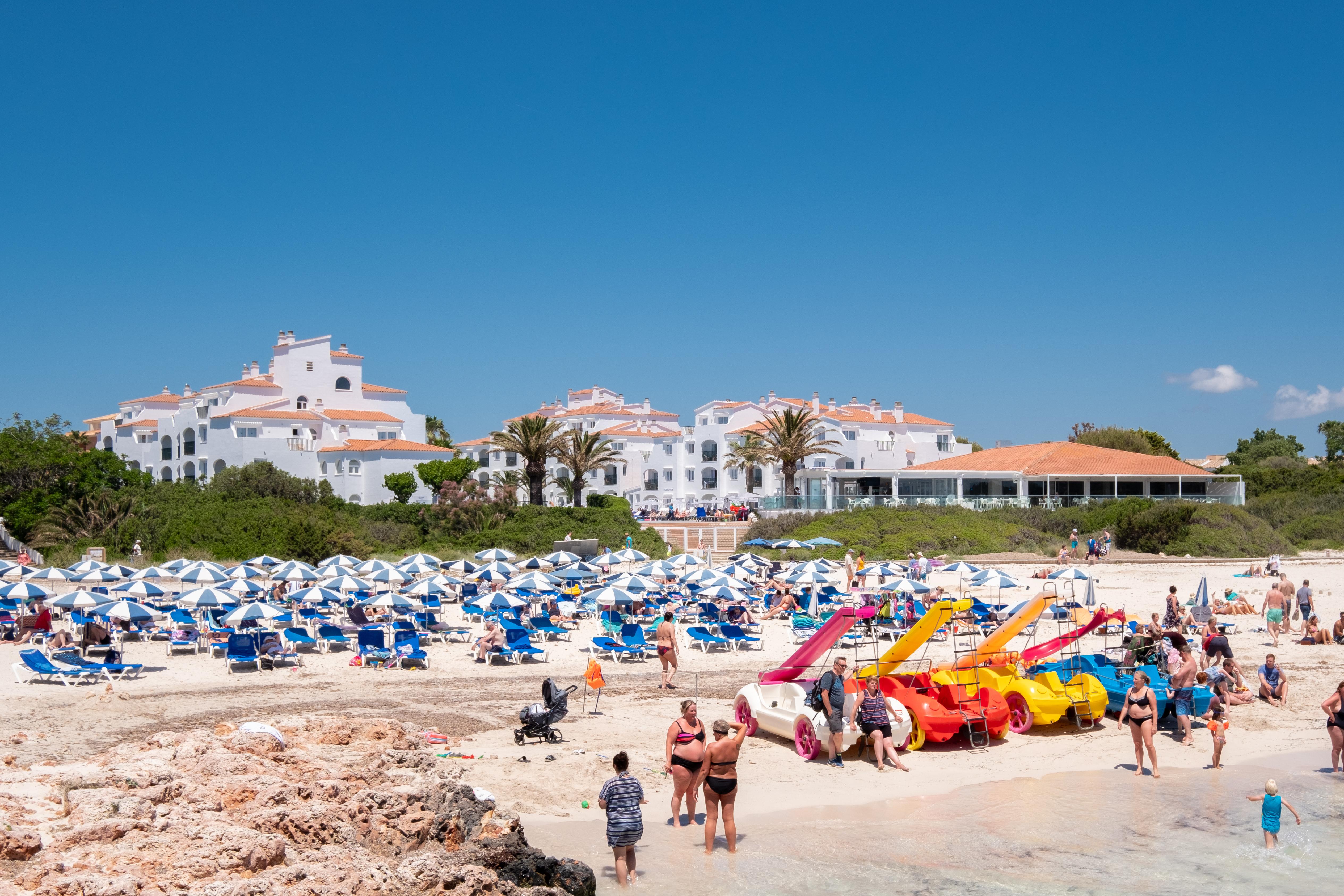 Carema Beach Menorca Cala'N Bosch (Menorca) Exterior foto